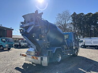 MITSUBISHI FUSO Fighter Mixer Truck QKG-FK72FZ 2015 155,391km_2