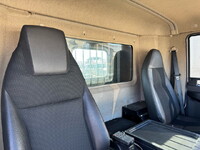 MITSUBISHI FUSO Fighter Flat Body 2KG-FK74F 2018 121,013km_24