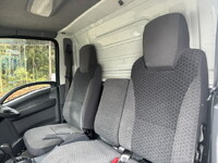 ISUZU Elf Bottle Van TRG-NMR85AN 2018 100,132km_15