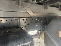 ISUZU Elf Bottle Van TRG-NMR85AN 2018 100,132km_27