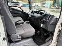 ISUZU Elf Aluminum Van TRG-NLR85AN 2018 47,000km_27