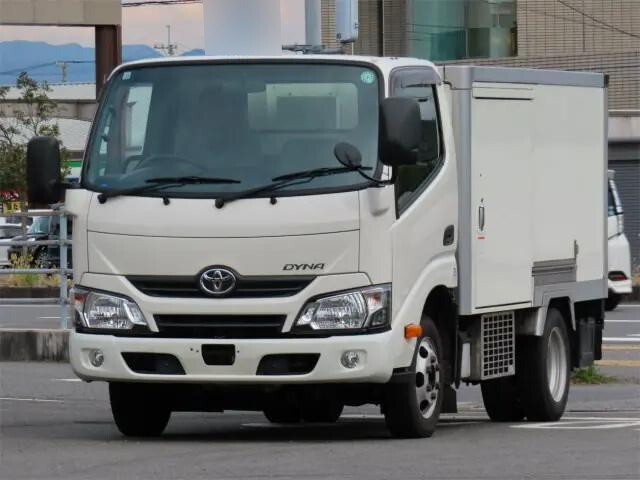 TOYOTA Dyna Refrigerator & Freezer Truck LDF-KDY231 2020 111,000km
