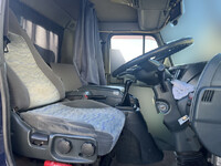 UD TRUCKS Condor Truck (With 3 Steps Of Cranes) PB-MK36A 2006 _31