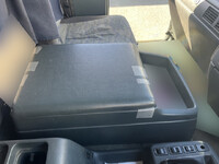 UD TRUCKS Condor Truck (With 3 Steps Of Cranes) PB-MK36A 2006 _32