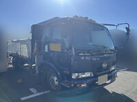 UD TRUCKS Condor Truck (With 3 Steps Of Cranes) PB-MK36A 2006 _3