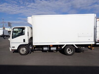 ISUZU Elf Refrigerator & Freezer Truck 2RG-NPR88AN 2020 154,600km_7