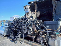 UD TRUCKS Quon Trailer Head LKG-GK5XAB 2011 389,176km_13