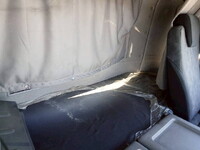 UD TRUCKS Quon Trailer Head LKG-GK5XAB 2011 389,176km_21