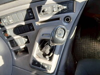 UD TRUCKS Quon Trailer Head LKG-GK5XAB 2011 389,176km_25