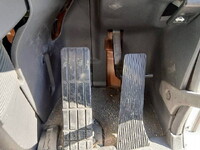 UD TRUCKS Quon Trailer Head LKG-GK5XAB 2011 389,176km_30