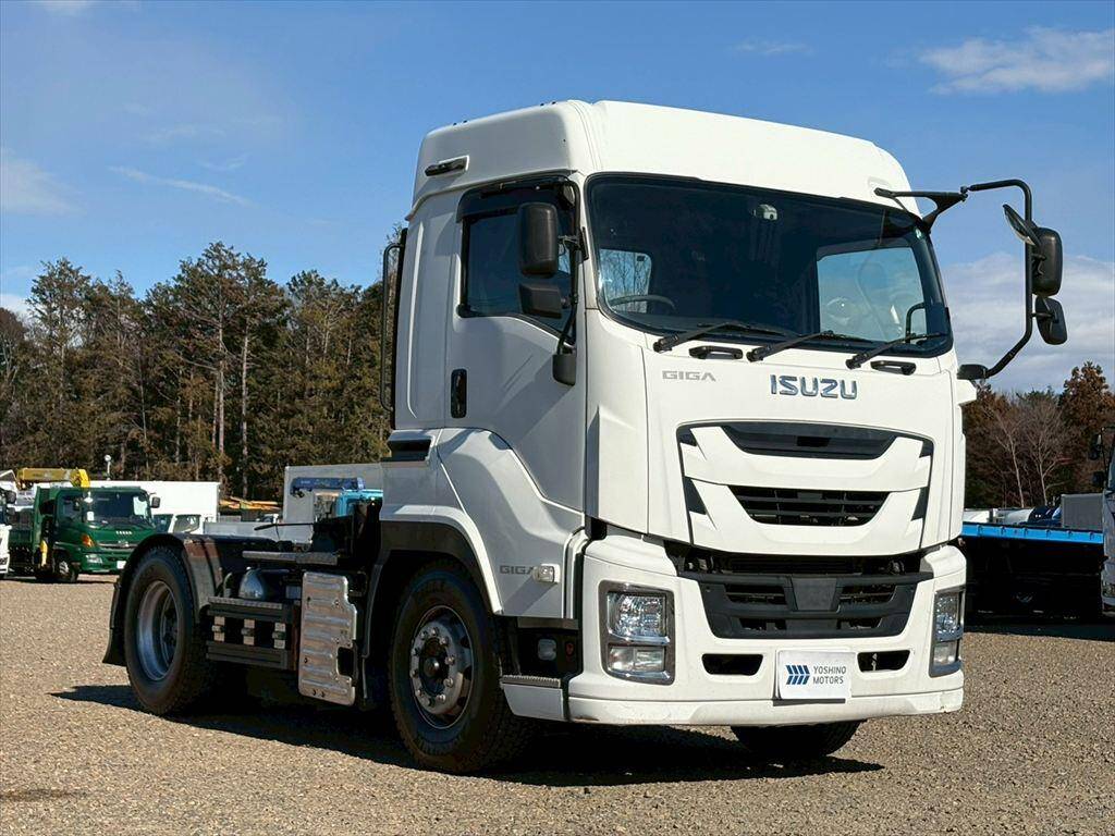 ISUZU Giga Trailer Head QKG-EXD52BD 2018 422,000km