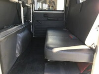 ISUZU Elf Double Cab TRG-NJS85A 2018 60,300km_24