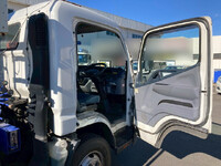 MITSUBISHI FUSO Canter Truck (With 5 Steps Of Cranes) TKG-FEB90 2016 123,371km_24