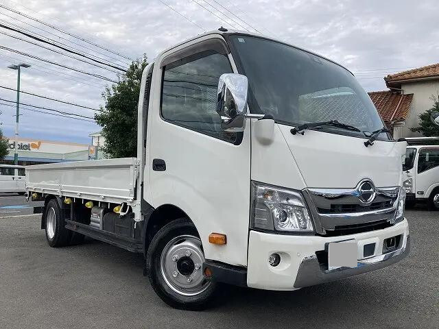 HINO Dutro Flat Body 2RG-XZU710M 2020 52,229km