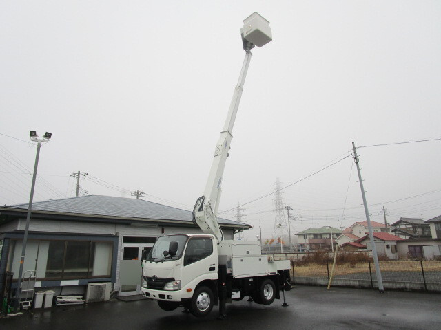 HINO Dutro Cherry Picker TKG-XZU600X 2013 43,000km
