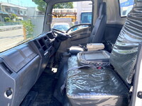 ISUZU Elf Sprinkler Truck PKG-NPR75N 2009 116,725km_30