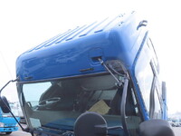 ISUZU Giga Trailer Head QKG-EXD52AD 2016 380,000km_29