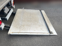 ISUZU Elf Aluminum Van BKG-NMR85N 2010 409,460km_16