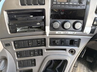 UD TRUCKS Quon Flat Body ADG-CD4ZA 2006 920,343km_34