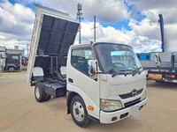 HINO Dutro Dump TKG-XZU630T 2013 70,000km_1