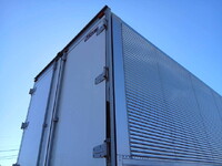 ISUZU Giga Aluminum Wing QKG-CYJ77B 2016 966,360km_34