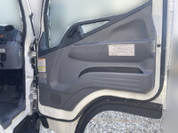 MITSUBISHI FUSO Canter Truck (With 4 Steps Of Cranes) TKG-FEB90 2014 287,201km_29