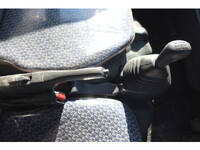 ISUZU Elf Double Cab 2RG-NJR88A 2021 92,196km_33