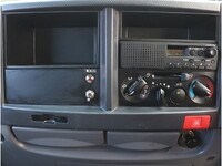 ISUZU Elf Panel Van TKG-NJS85AN 2014 72,614km_34