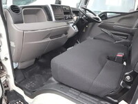 MITSUBISHI FUSO Canter Flat Body 2RG-FBA20 2019 47,950km_27