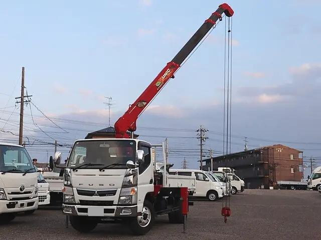 Canter Truck (With 4 Steps Of Cranes)_1