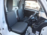 DAIHATSU Hijet Truck Refrigerator & Freezer Truck EBD-S510P 2019 4,900km_32