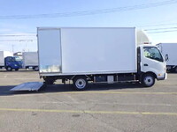 HINO Dutro Reefer Van 2RG-XZU710M 2021 16,000km_24