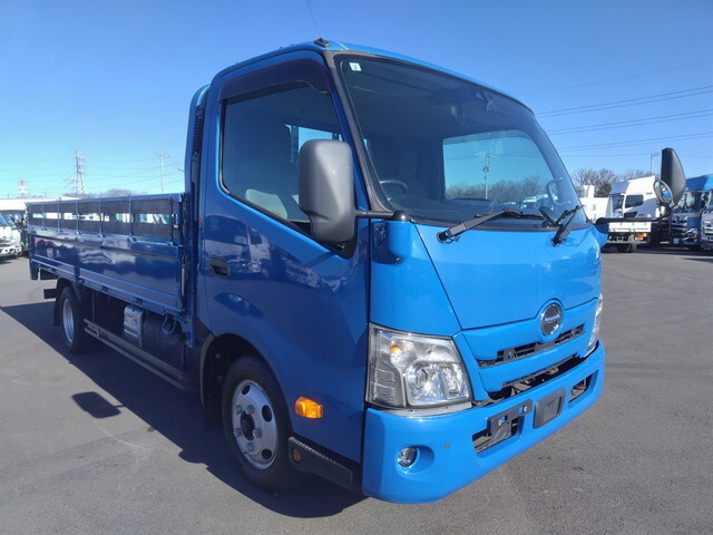 HINO Dutro Flat Body 2RG-XZC710M 2021 38,598km