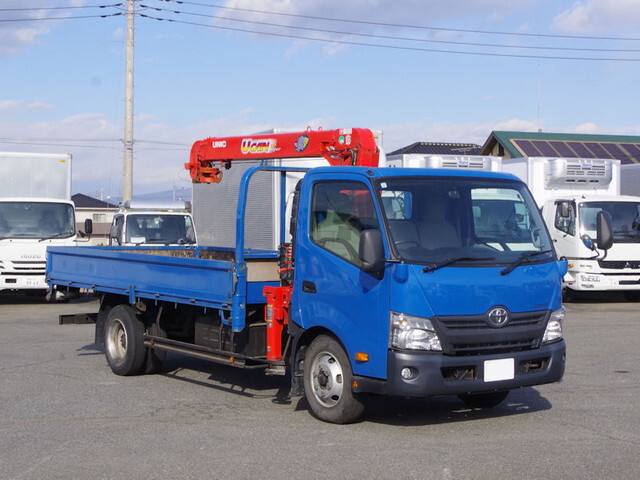 TOYOTA Toyoace Truck (With 4 Steps Of Cranes) TKG-XZU720 2017 34,000km