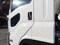 ISUZU Giga Refrigerator & Freezer Truck QKG-CYJ77B 2017 1,488,000km_15