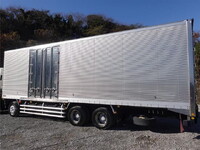 ISUZU Giga Refrigerator & Freezer Truck QKG-CYJ77B 2017 1,488,000km_3