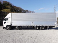 ISUZU Giga Aluminum Wing QKG-CYJ77B 2016 830,000km_11