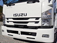 ISUZU Forward Refrigerator & Freezer Truck 2RG-FRR90T2 2017 326,000km_4