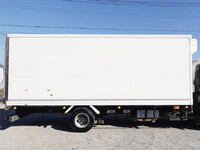 ISUZU Forward Refrigerator & Freezer Truck 2RG-FRR90T2 2017 326,000km_9