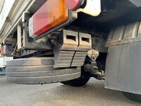 TOYOTA Others Double Cab TKG-XZU605 2015 217,000km_17