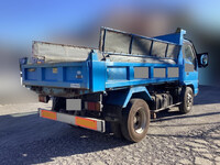 ISUZU Elf Dump PB-NKR81N 2006 135,139km_2