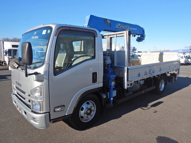 Elf Truck (With 5 Steps Of Cranes)_1