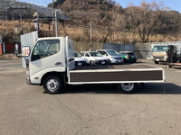 HINO Dutro Flat Body 2RG-XZC605M 2020 4,257km_6