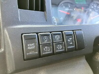 ISUZU Elf Flat Body 2RG-NJR88A 2020 126,531km_30