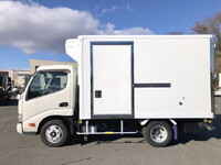 HINO Dutro Refrigerator & Freezer Truck 2RG-XZC605M 2021 143,531km_4