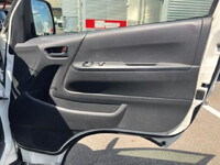 TOYOTA Hiace Bus CBF-TRH223B 2010 91,000km_23