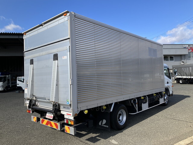 Canter Refrigerator & Freezer Truck_2