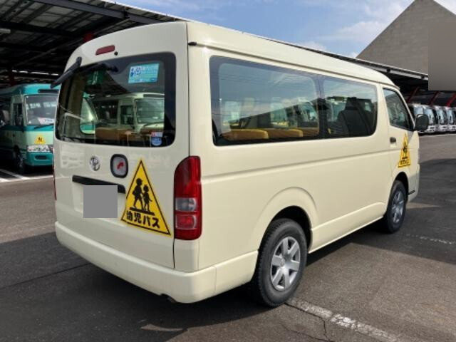 Hiace Kindergarten Bus _2