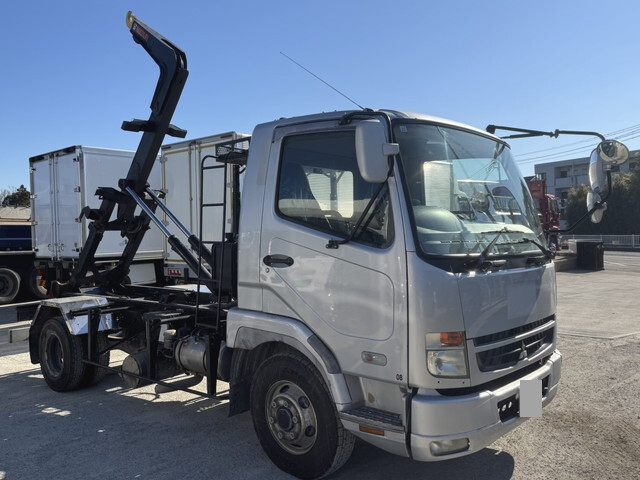 MITSUBISHI FUSO Fighter Container Carrier Truck TKG-FK71F 2016 151,000km