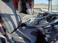 UD TRUCKS Quon Trailer Head QPG-GK5XAB 2018 559,981km_38